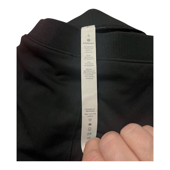 Size 6 Lululemon Every Movement Jogger pant  black - Picture 5 of 6